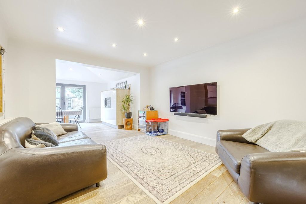 Property photo 2 of 25 Family Room