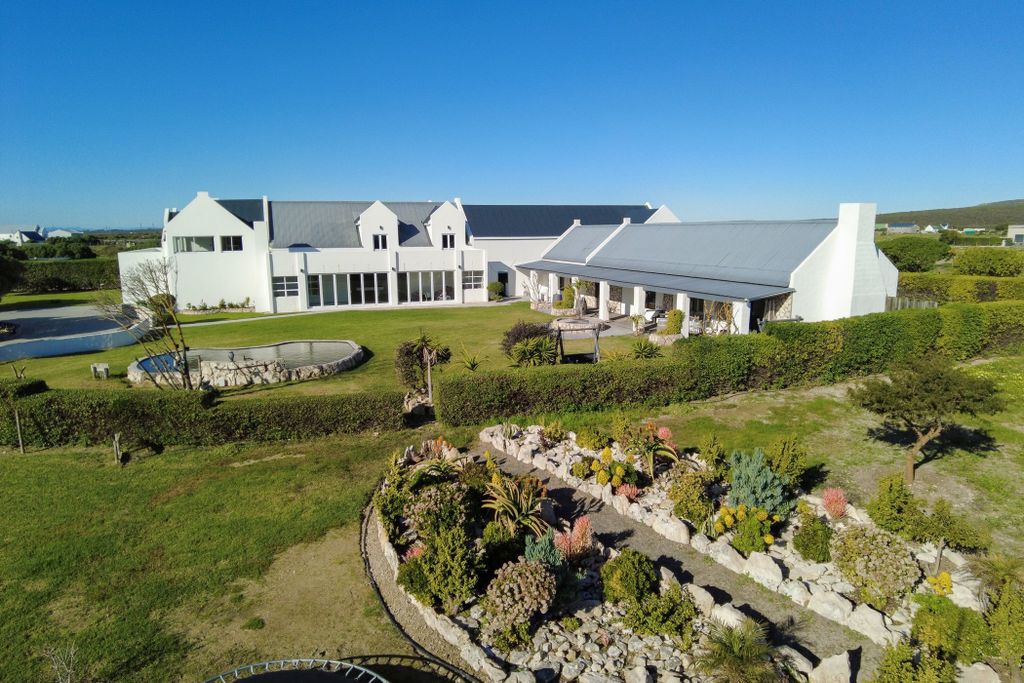 Property photo 1 of 80 La1716742