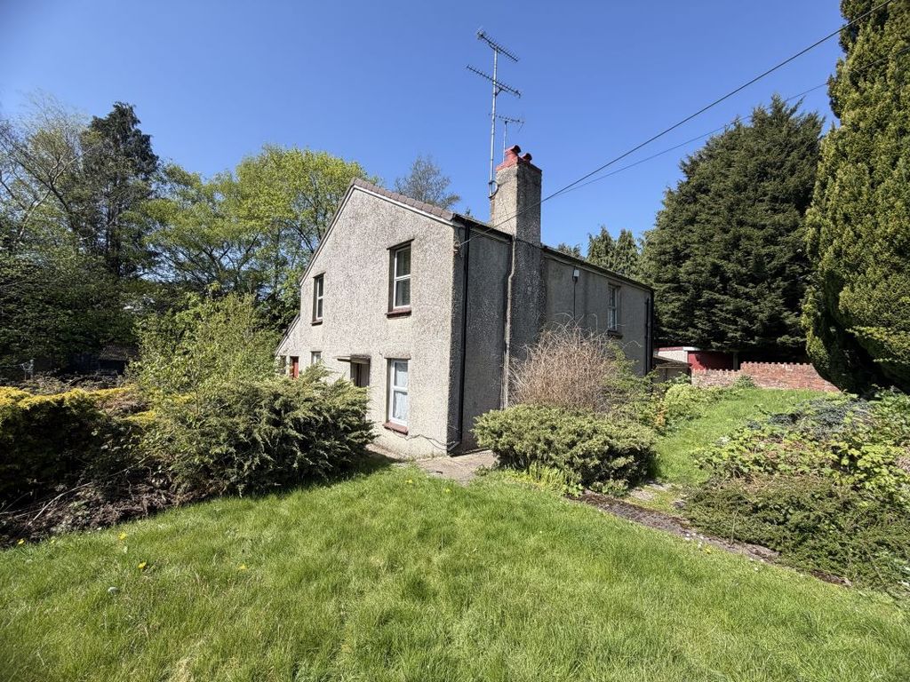 Property photo 1 of 26