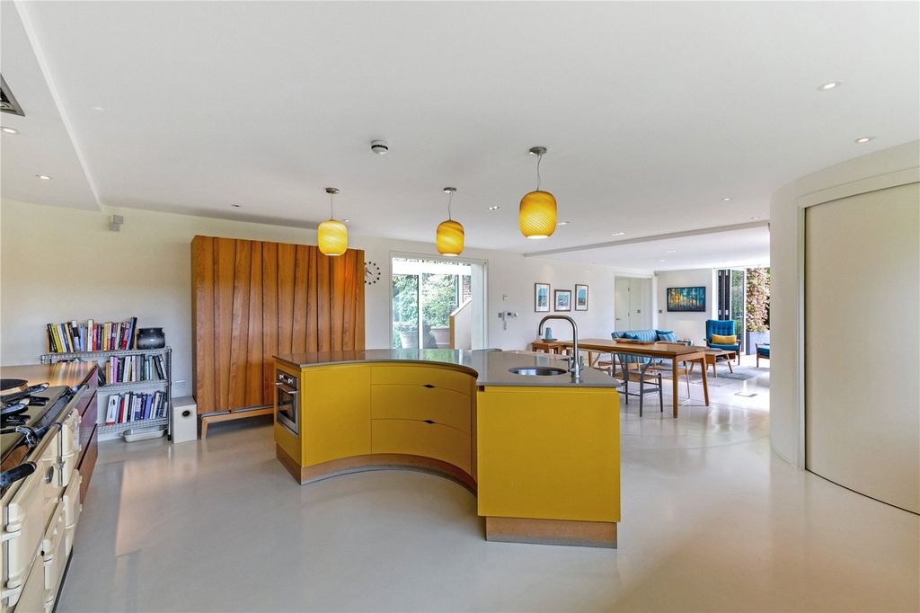 Additional image 11 of 6 bed detached house for saleWinter Hill Road, Cookham Dean, Maidenhead, Berkshire SL6