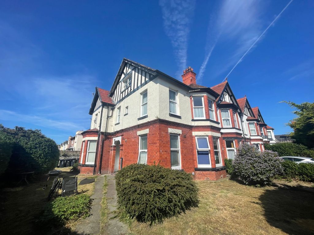 Property photo 1 of 5