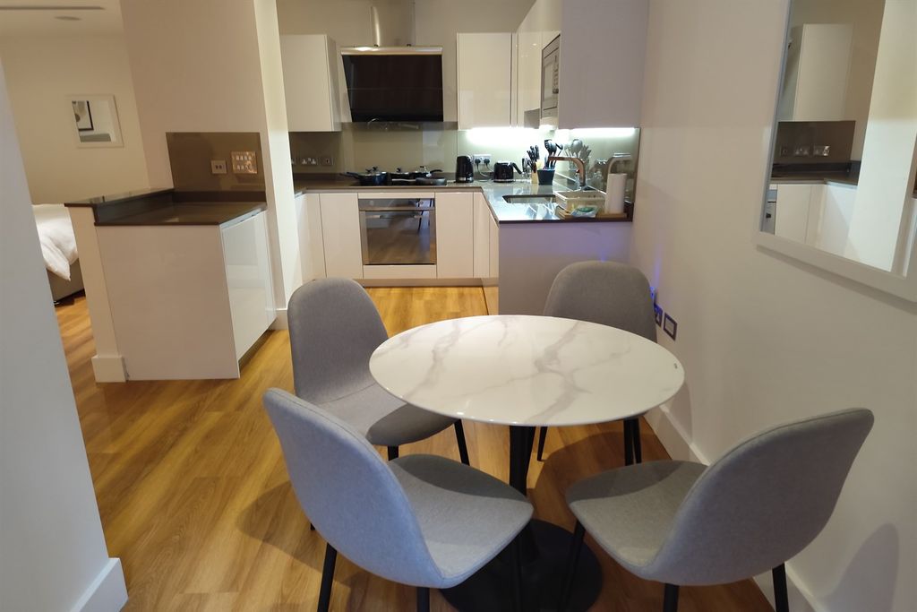 Property photo 1 of 21 (Main)