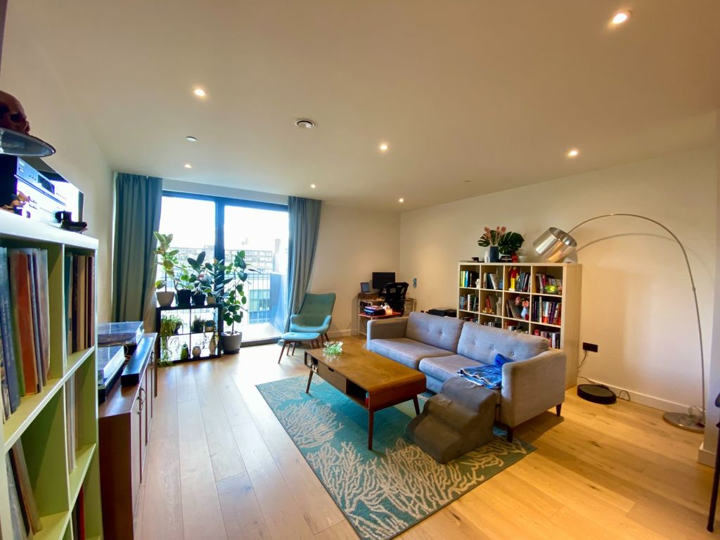 Property photo 1 of 16 2723153