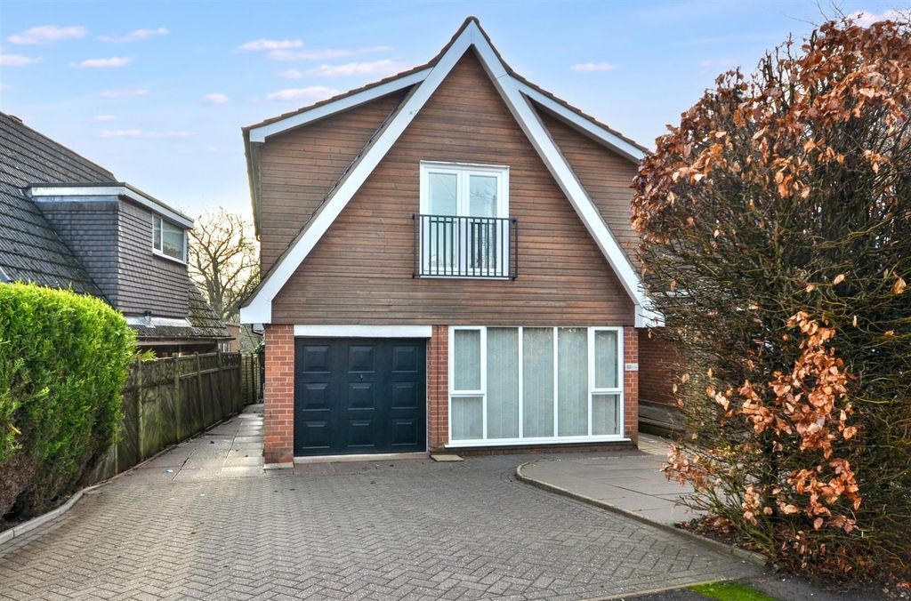 Property photo 1 of 21