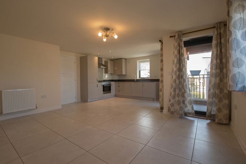 Property photo 3 of 10 Photo 3