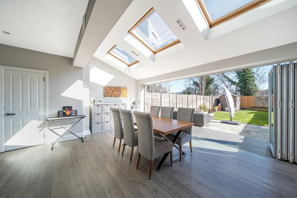 Property photo 3 of 16 Picture No. 04