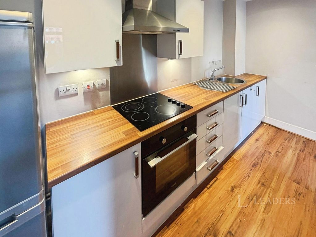 Property photo 3 of 9 Pbox-Img.Jpg