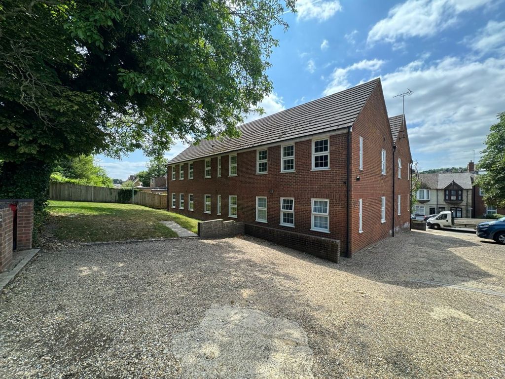 Property photo 1 of 1