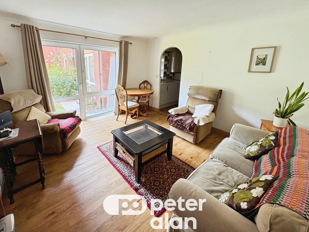 Property photo 2 of 11