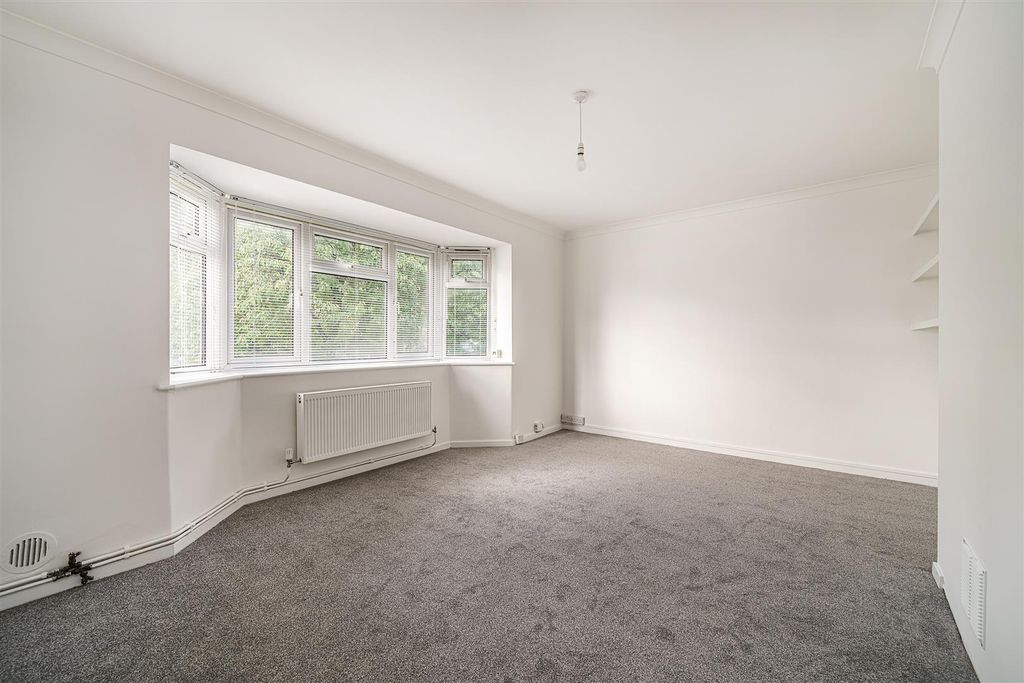 Property photo 2 of 10 Sycamore House-4.Jpg