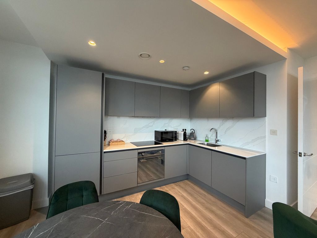 Property photo 2 of 19 Kitchen