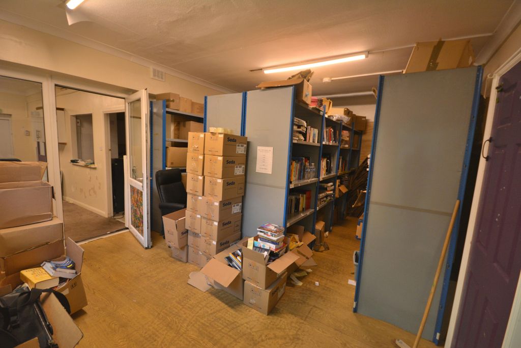 Property photo 3 of 15 Ground Floor