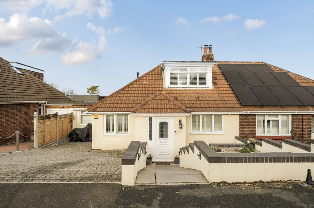 Property photo 2 of 19 13829641691F15E0360Bf