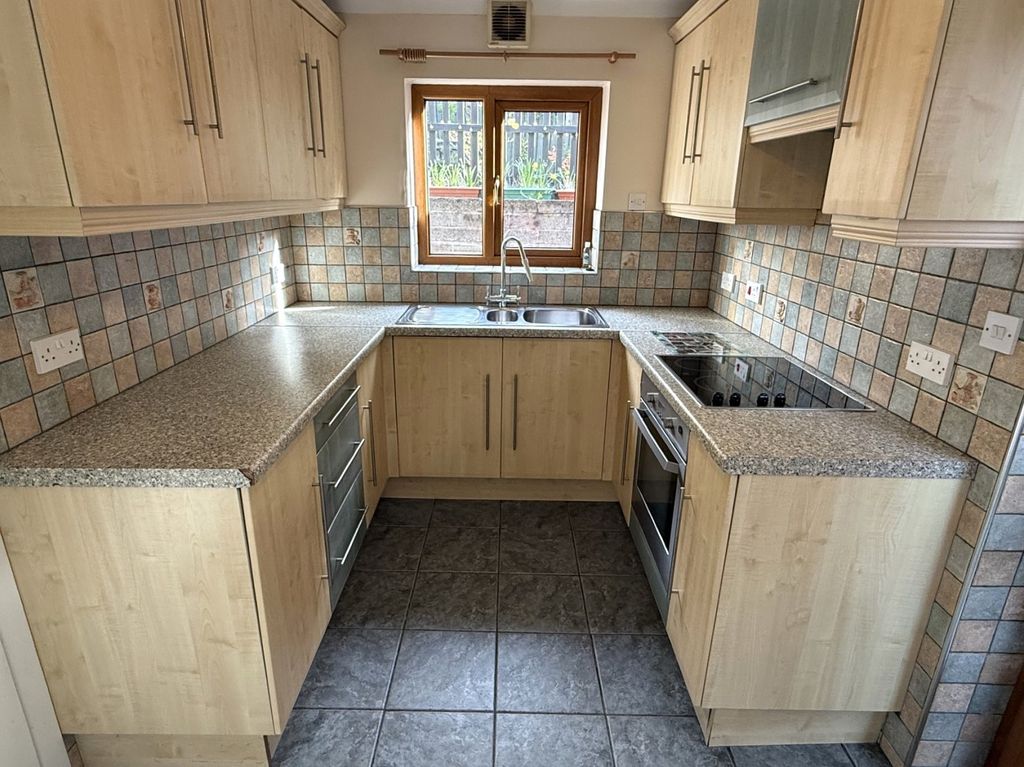 Property photo 3 of 19 Not Specified