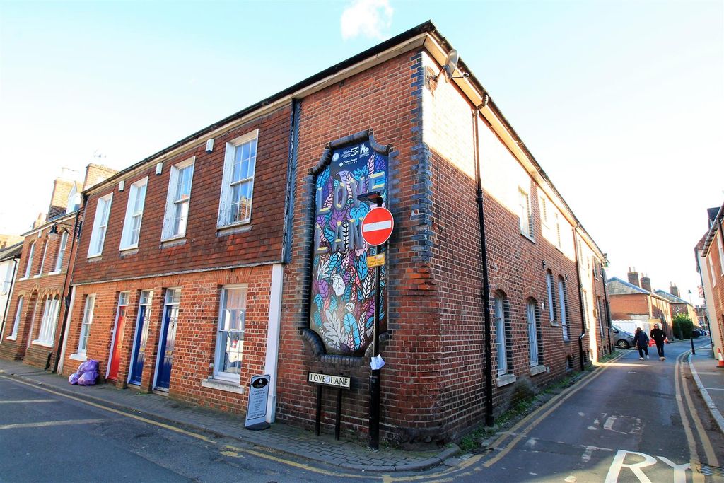 Property photo 1 of 14 Hollters Mews Long.Jpg