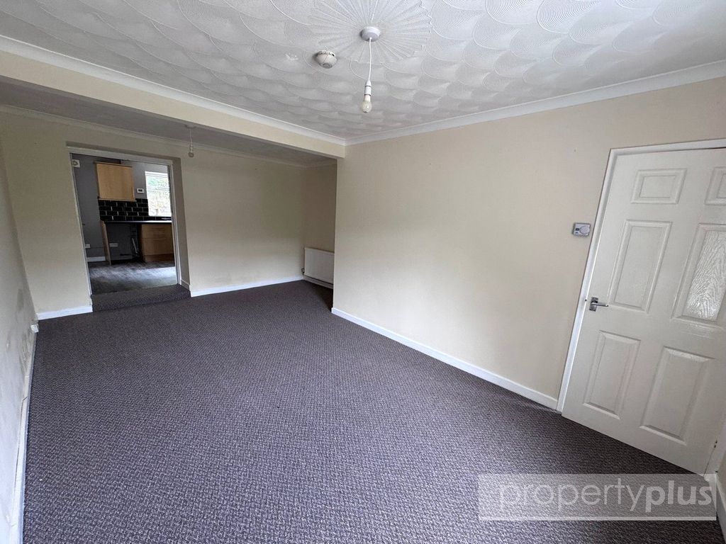 Property photo 2 of 15 Picture No. 07