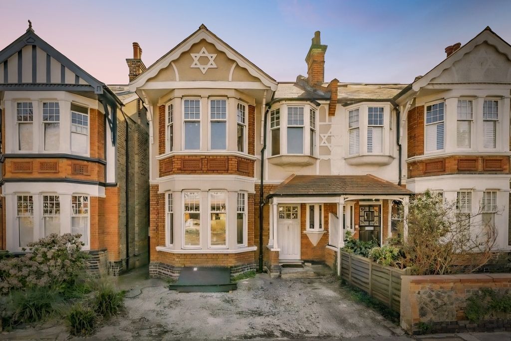 Property photo 1 of 15 Pbox-Img.Jpeg