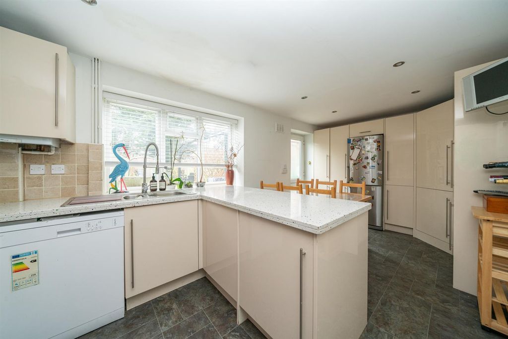 Property photo 3 of 12 177-Fletcher-Way-6979.Jpg