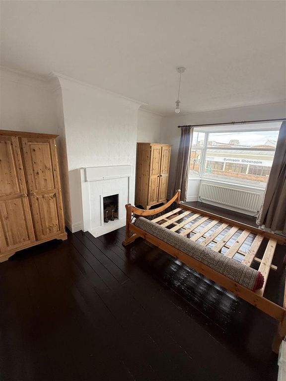 Property photo 2 of 7 75 Benfield.Jpeg