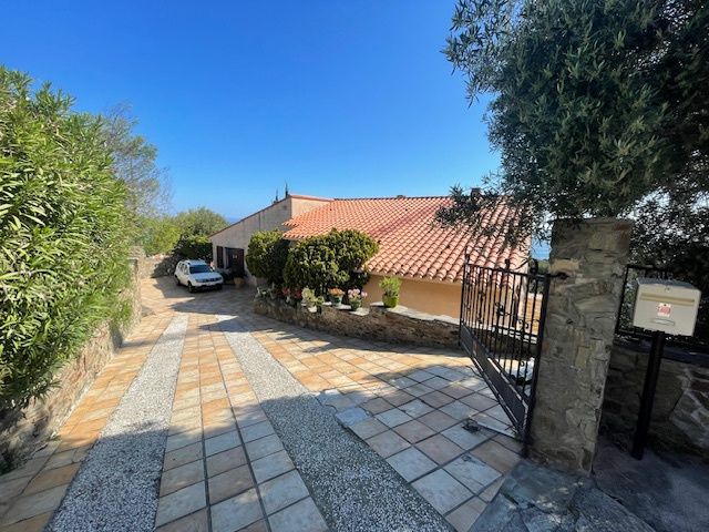 Property photo 3 of 38