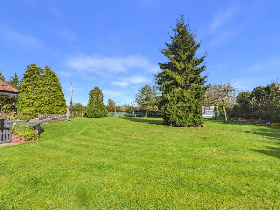 Property photo 2 of 30