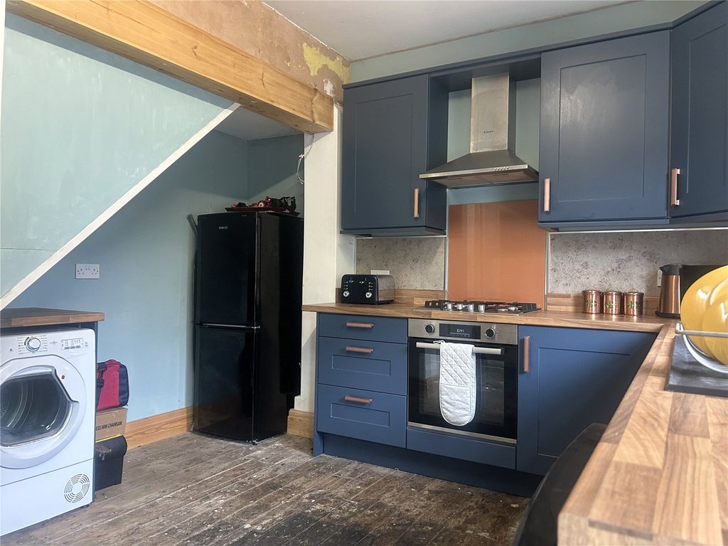 Property photo 2 of 15 Kitchen/Diner