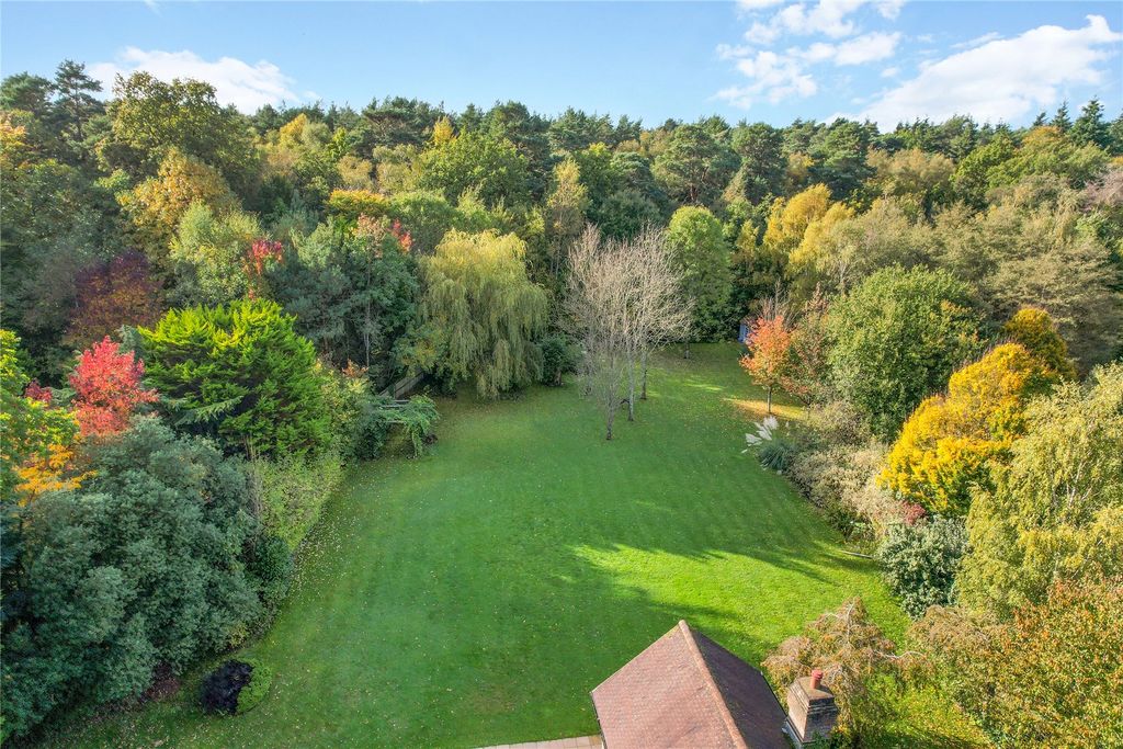 Property photo 2 of 30 Picture No. 42