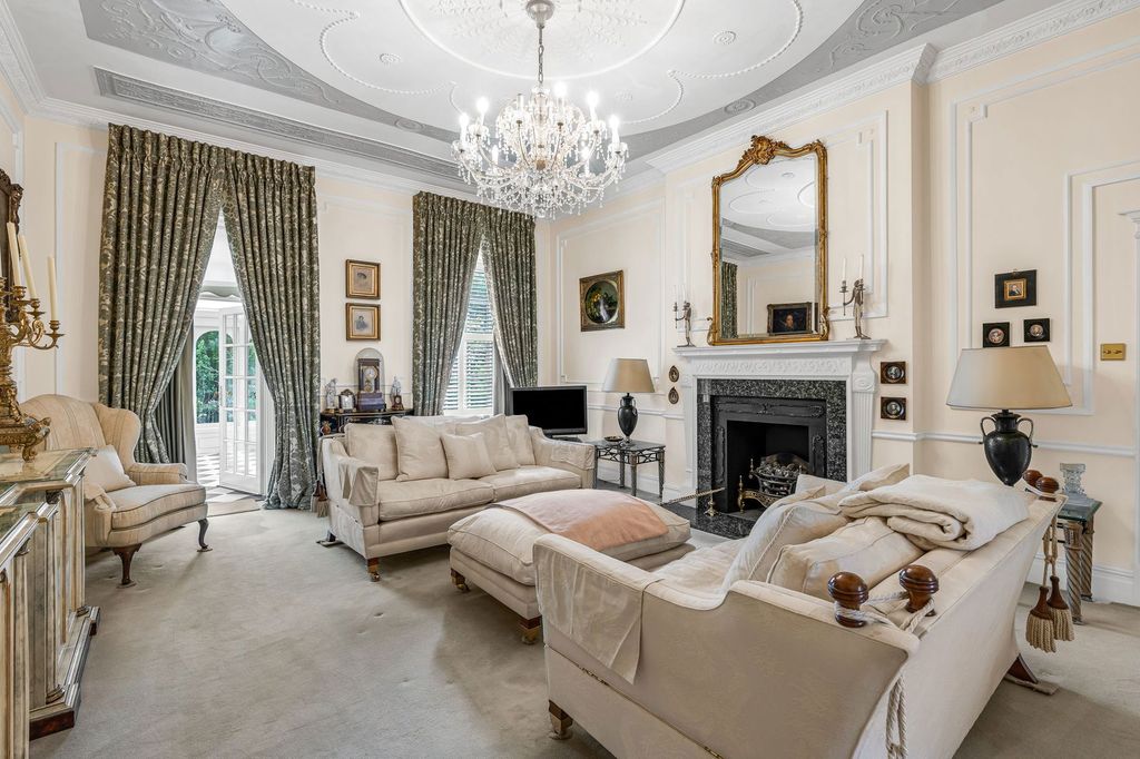 Property photo 2 of 24