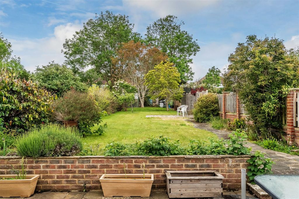 Property photo 2 of 12 42-Cannonside-6.Jpg
