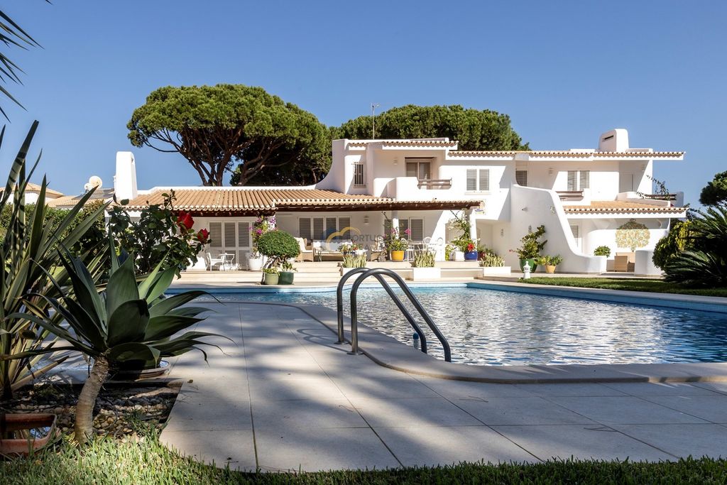 Property photo 3 of 88