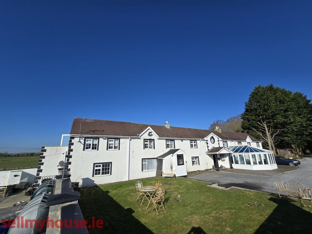 Property photo 1 of 9