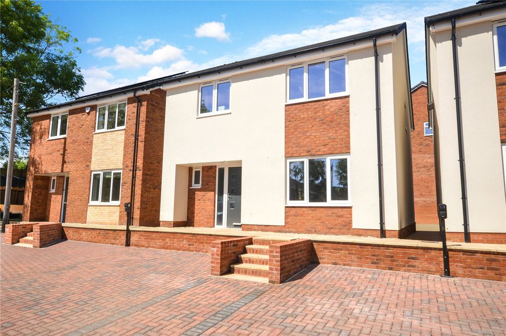 Property photo 1 of 11 Picture No. 16