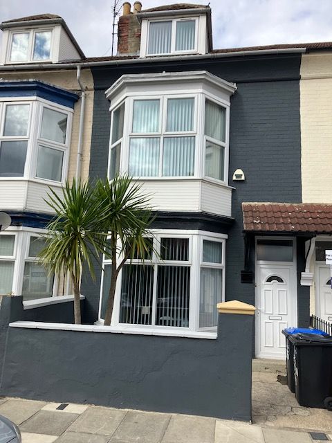 Property photo 2 of 16