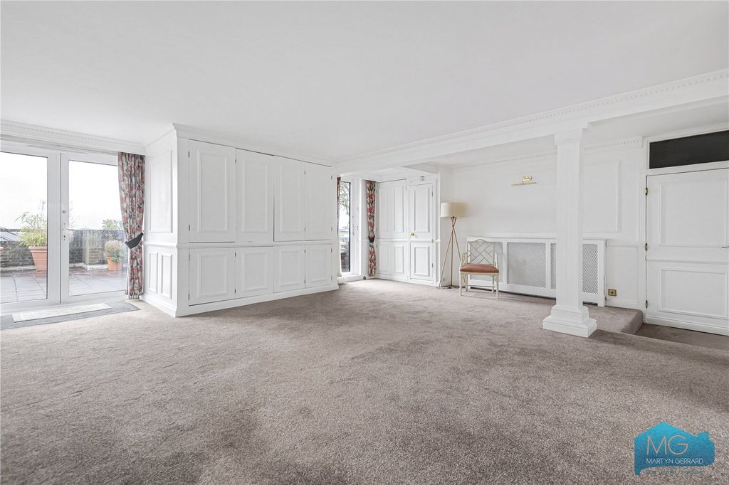 Property photo 2 of 35 Picture No. 16