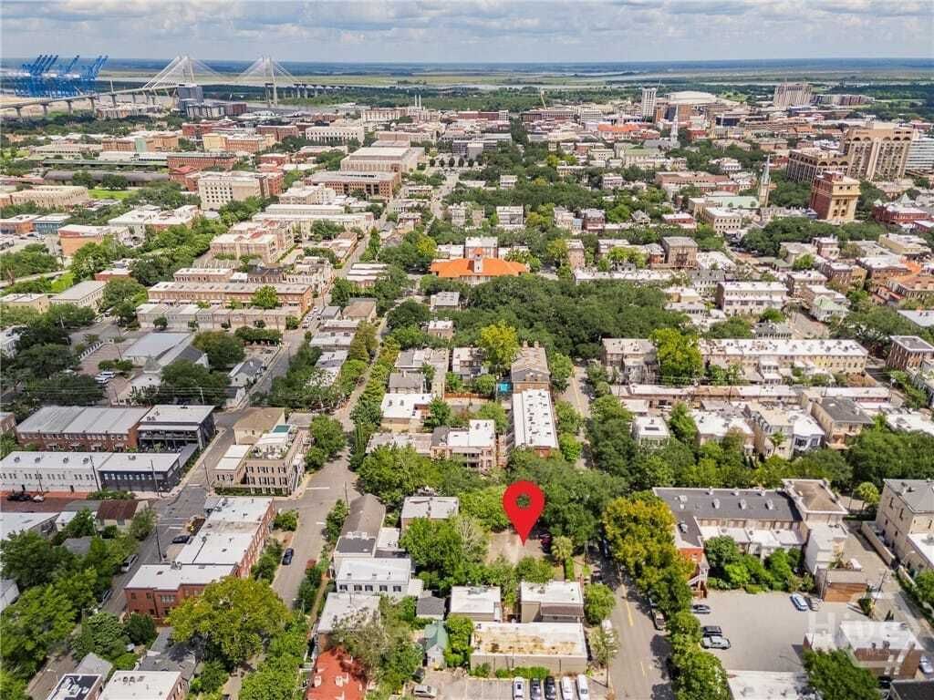 Property photo 3 of 17 <Alttext/>