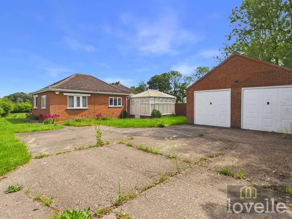 Property photo 2 of 24