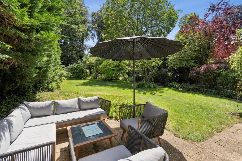 Property photo 1 of 17 Image