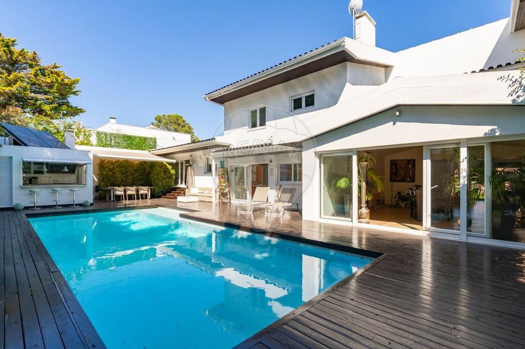 Property photo 1 of 48