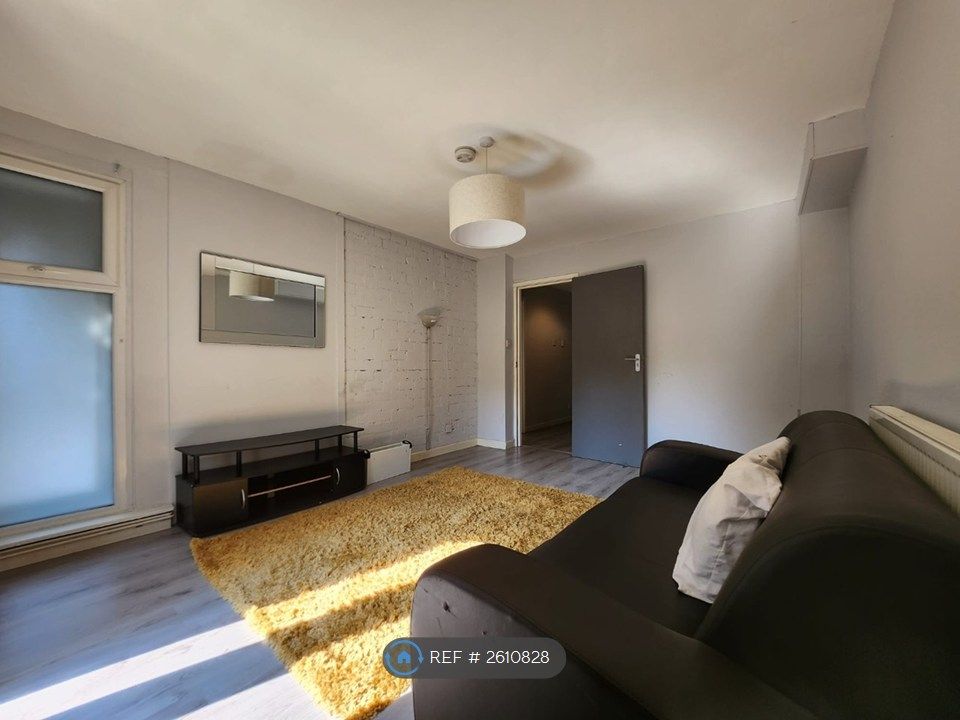 Property photo 1 of 28