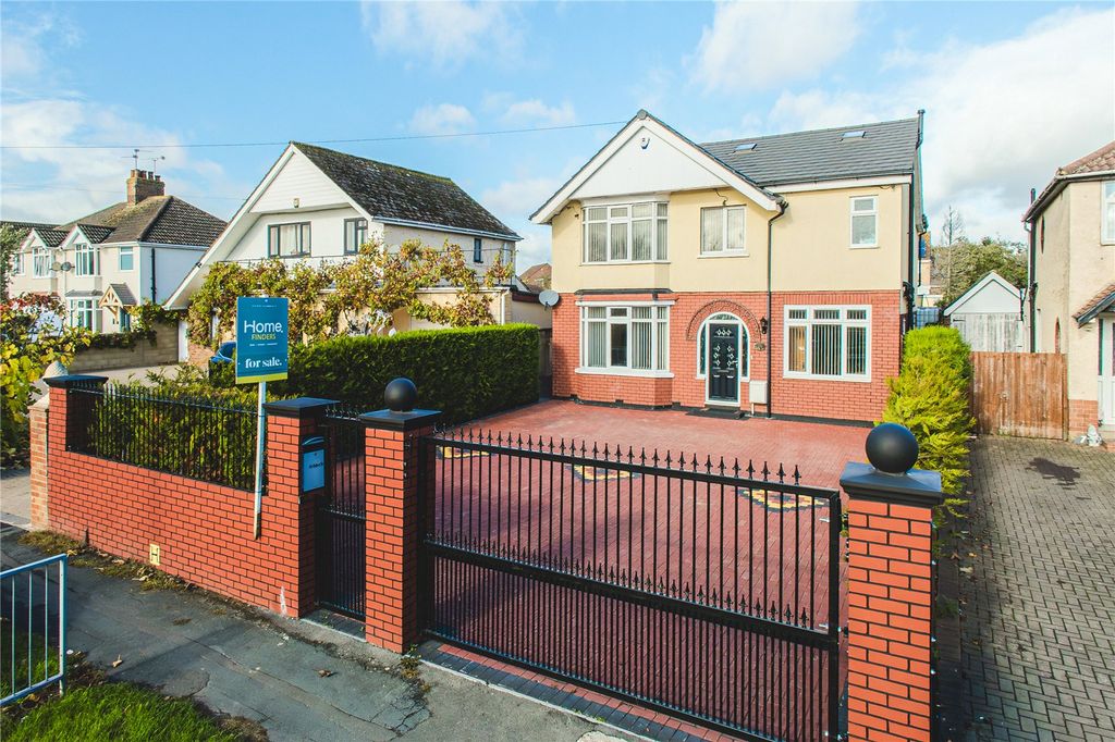 Property photo 1 of 32 Picture No. 95