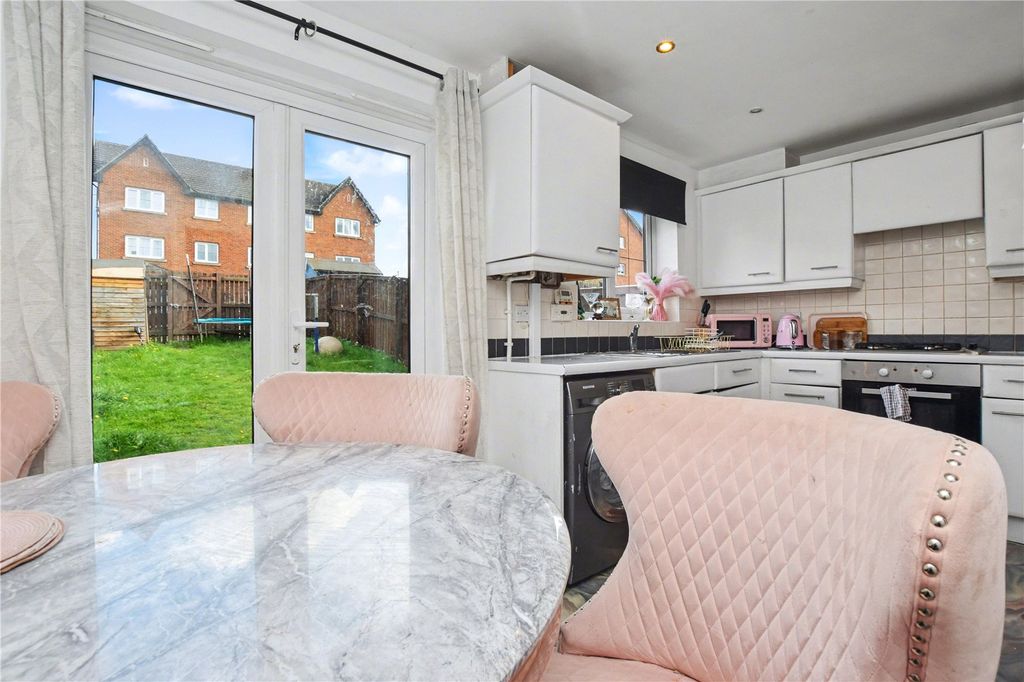 Property photo 3 of 10 Picture No. 07