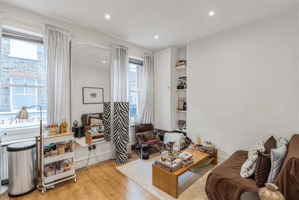 Property photo 2 of 5