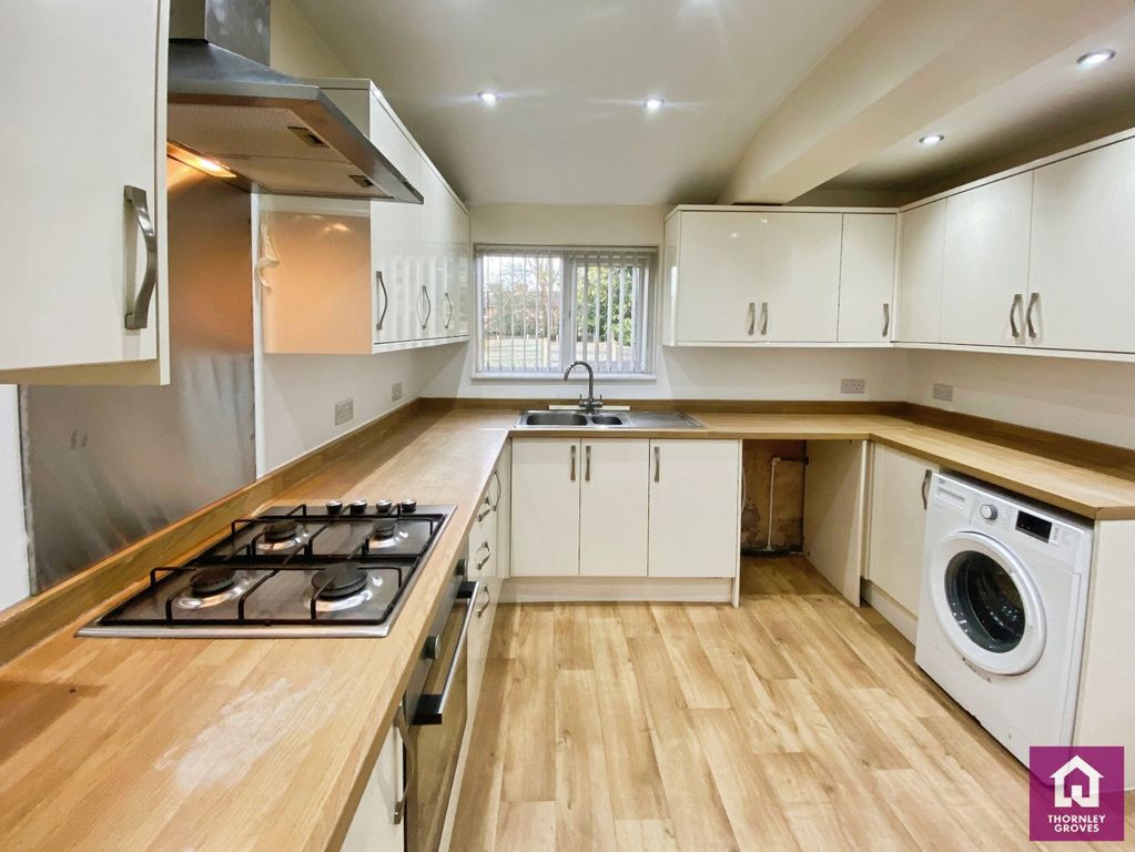 Property photo 3 of 22 Picture No. 21