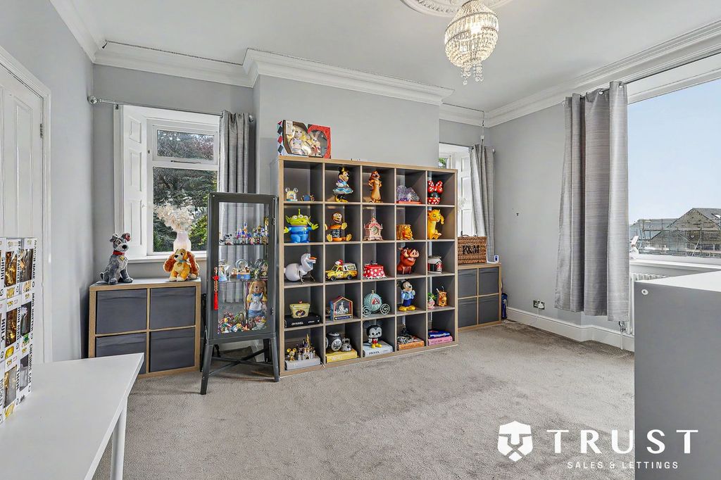 Additional image 56 of 6 bed detached house for saleStation Lane, Birkenshaw BD11