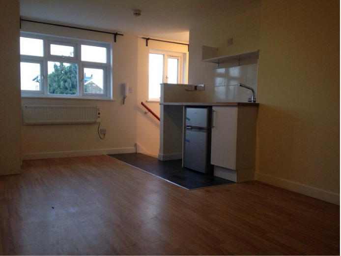 Property photo 1 of 7