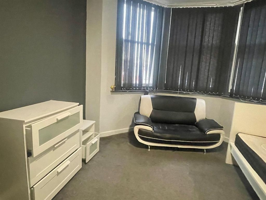 Property photo 2 of 12 Img-20251106-Wa0028.Jpg