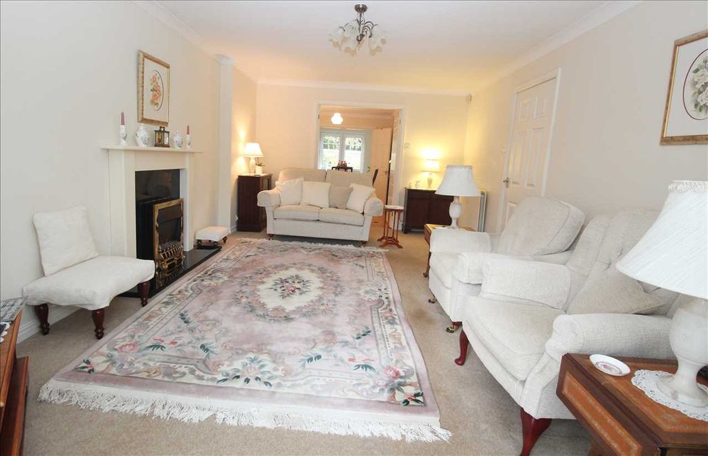 Property photo 3 of 22 Feature Photo