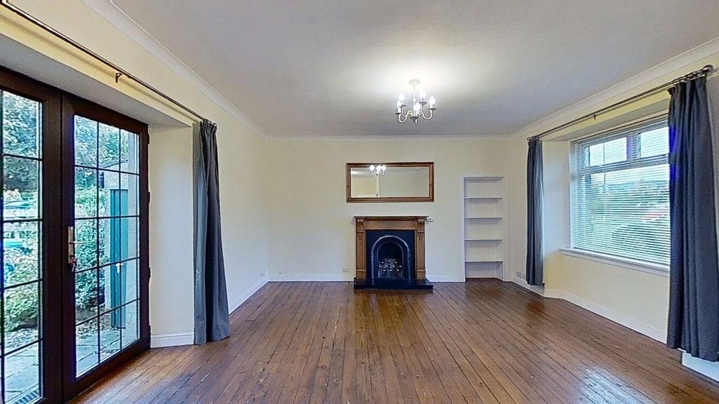 Property photo 3 of 27 Photo 3