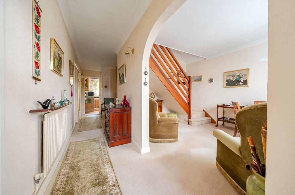 Property photo 2 of 21 1457166-12-6A032B...