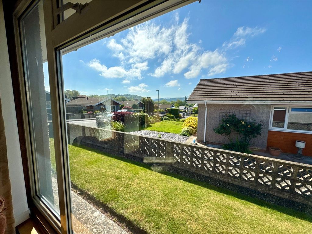 Property photo 3 of 18 Picture No. 03